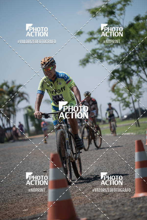 Buy your photos of the eventCROSS DUATHLON on Fotop