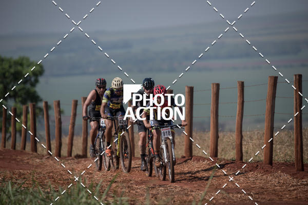 Buy your photos of the eventCROSS DUATHLON on Fotop