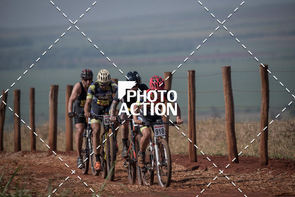 Buy your photos of the eventCROSS DUATHLON on Fotop