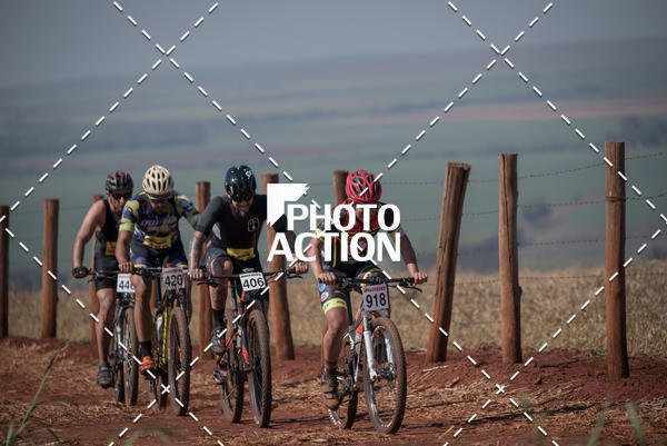 Buy your photos of the eventCROSS DUATHLON on Fotop