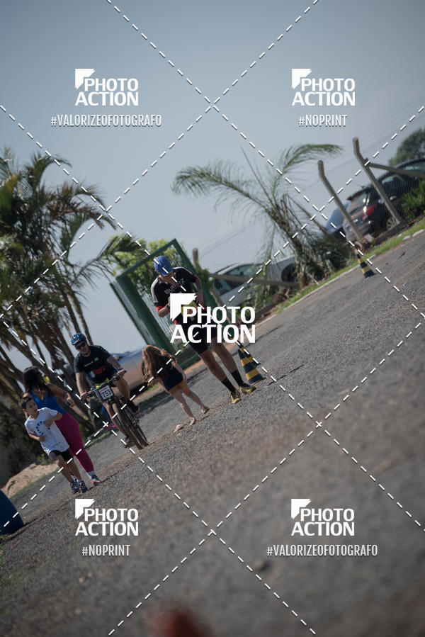 Buy your photos of the eventCROSS DUATHLON on Fotop