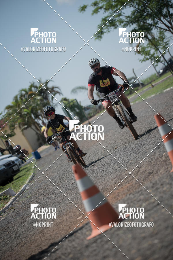 Buy your photos of the eventCROSS DUATHLON on Fotop