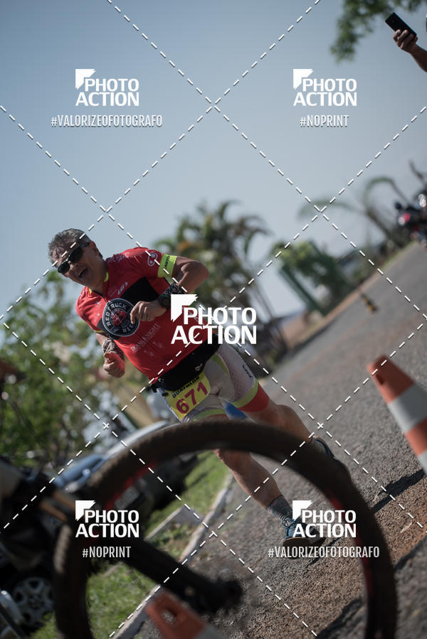 Buy your photos of the eventCROSS DUATHLON on Fotop