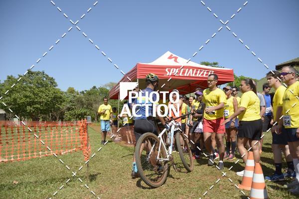 Buy your photos of the eventCROSS DUATHLON on Fotop