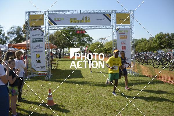 Buy your photos of the eventCROSS DUATHLON on Fotop