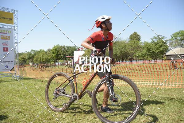 Buy your photos of the eventCROSS DUATHLON on Fotop