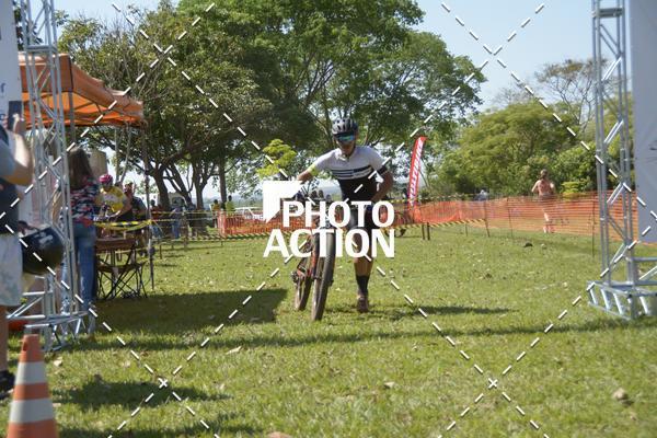 Buy your photos of the eventCROSS DUATHLON on Fotop