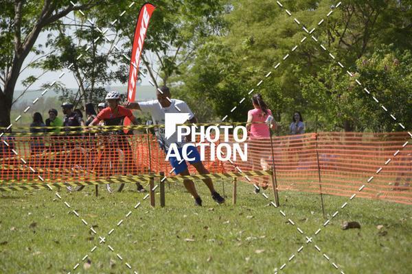 Buy your photos of the eventCROSS DUATHLON on Fotop