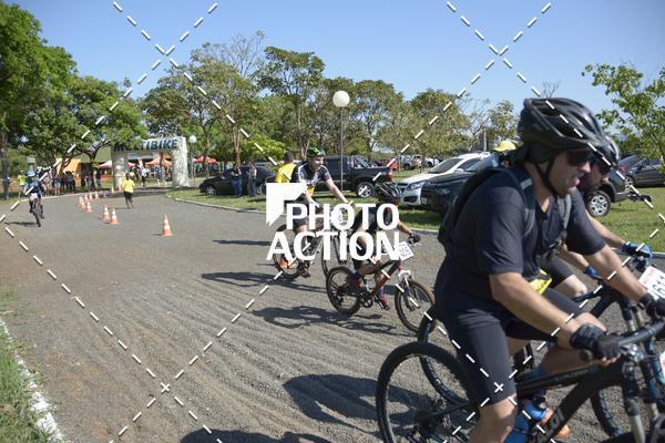 Buy your photos of the eventCROSS DUATHLON on Fotop