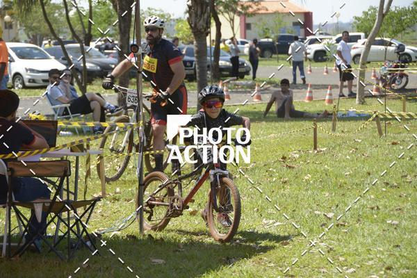 Buy your photos of the eventCROSS DUATHLON on Fotop