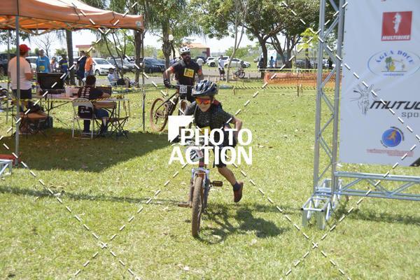 Buy your photos of the eventCROSS DUATHLON on Fotop