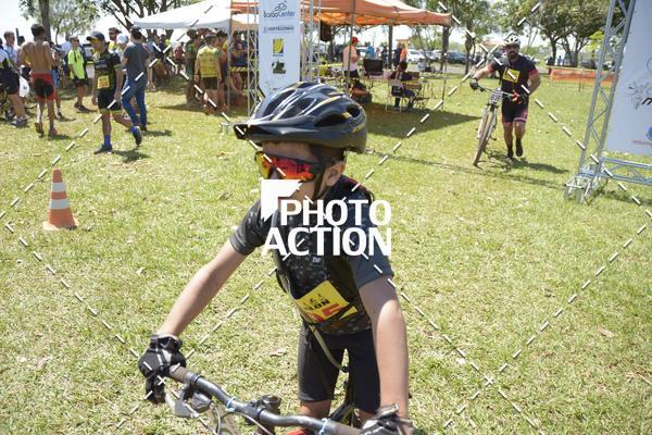 Buy your photos of the eventCROSS DUATHLON on Fotop