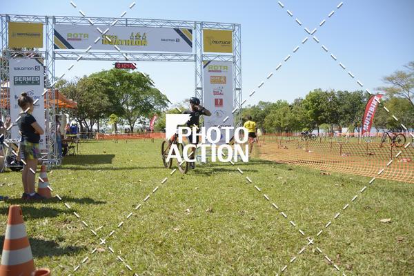 Buy your photos of the eventCROSS DUATHLON on Fotop