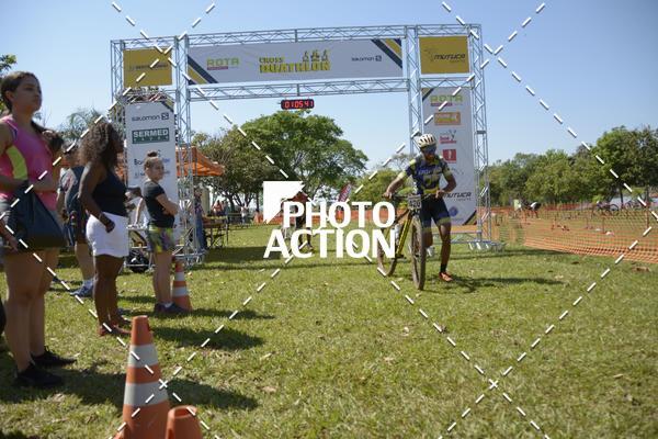 Buy your photos of the eventCROSS DUATHLON on Fotop