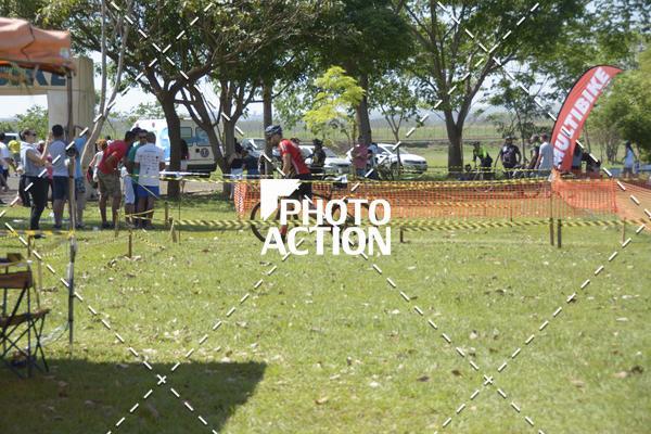 Buy your photos of the eventCROSS DUATHLON on Fotop