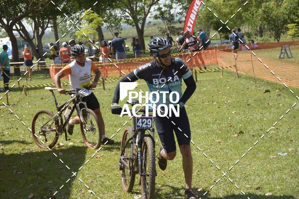 Buy your photos of the eventCROSS DUATHLON on Fotop