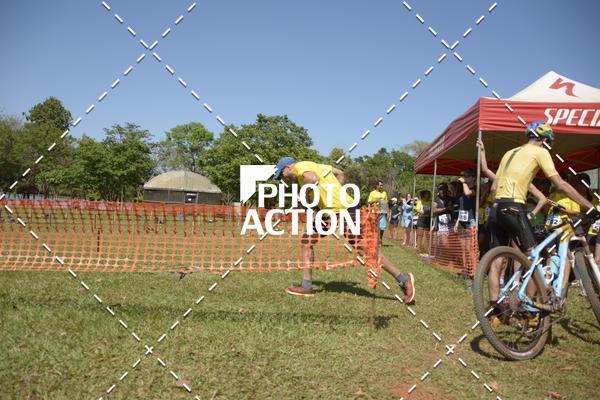 Buy your photos of the eventCROSS DUATHLON on Fotop
