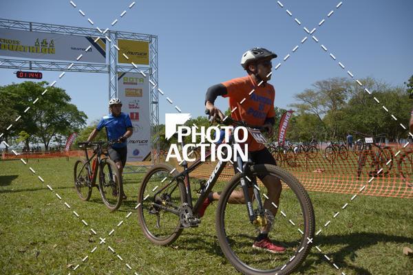 Buy your photos of the eventCROSS DUATHLON on Fotop