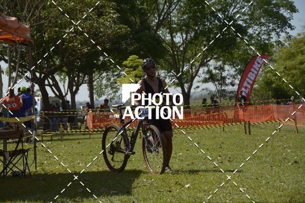 Buy your photos of the eventCROSS DUATHLON on Fotop