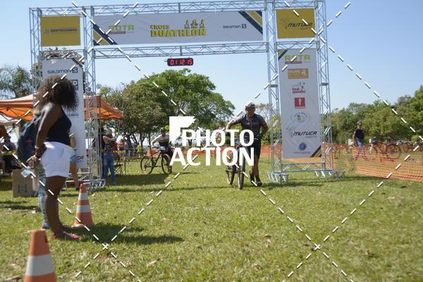 Achetez vos photos de l'vnementCROSS DUATHLON sur Fotop