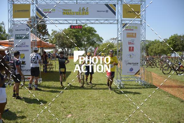 Achetez vos photos de l'vnementCROSS DUATHLON sur Fotop