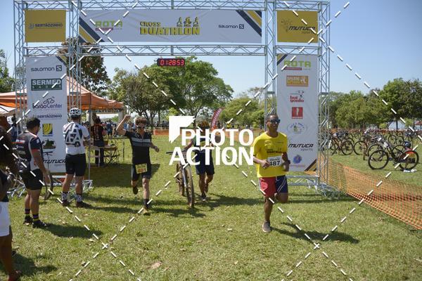 Achetez vos photos de l'vnementCROSS DUATHLON sur Fotop