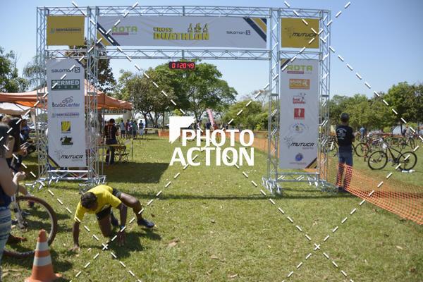 Buy your photos of the eventCROSS DUATHLON on Fotop