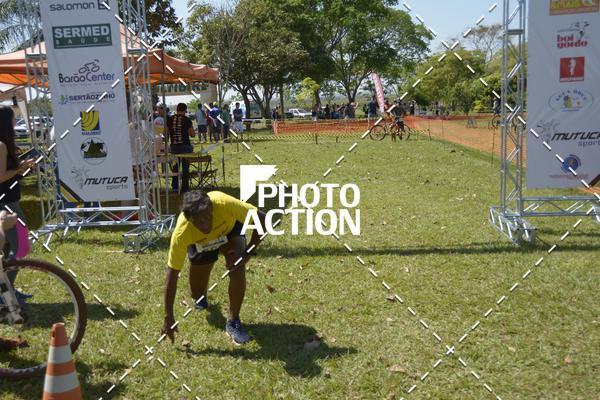 Buy your photos of the eventCROSS DUATHLON on Fotop