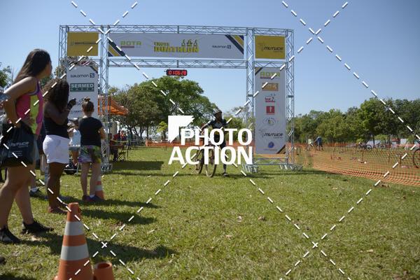 Buy your photos of the eventCROSS DUATHLON on Fotop