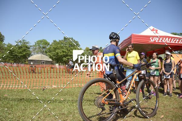 Buy your photos of the eventCROSS DUATHLON on Fotop