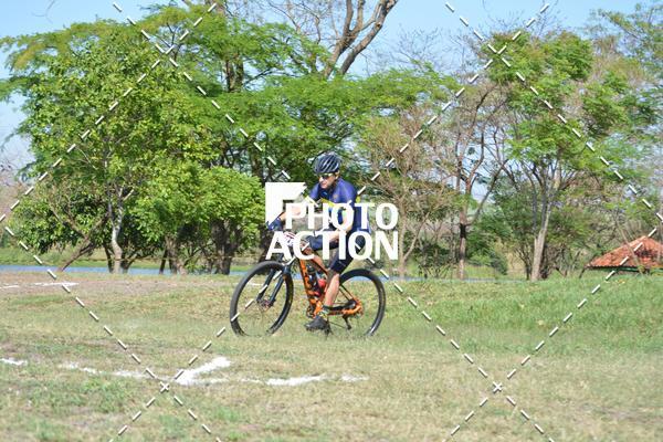 Buy your photos of the eventCROSS DUATHLON on Fotop