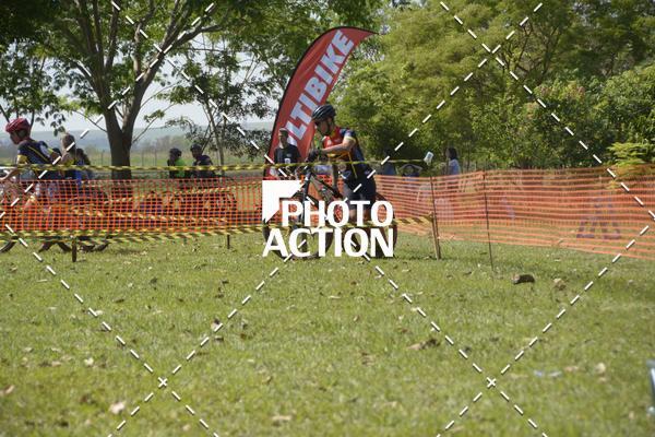 Buy your photos of the eventCROSS DUATHLON on Fotop