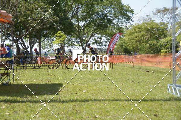 Buy your photos of the eventCROSS DUATHLON on Fotop