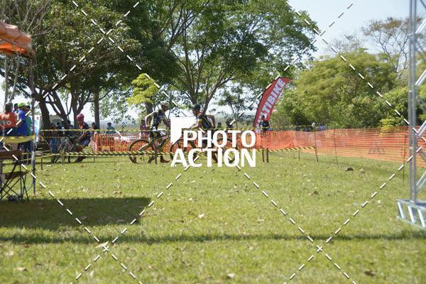 Buy your photos of the eventCROSS DUATHLON on Fotop