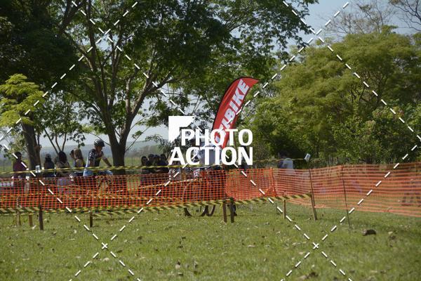 Achetez vos photos de l'vnementCROSS DUATHLON sur Fotop