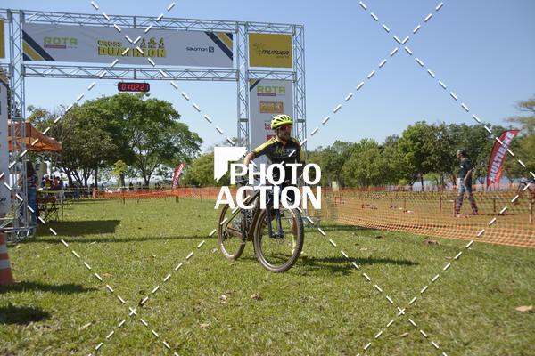 Buy your photos of the eventCROSS DUATHLON on Fotop