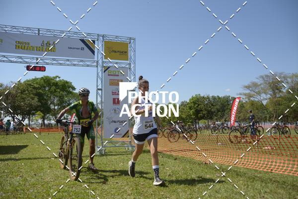 Buy your photos of the eventCROSS DUATHLON on Fotop