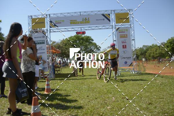 Buy your photos of the eventCROSS DUATHLON on Fotop