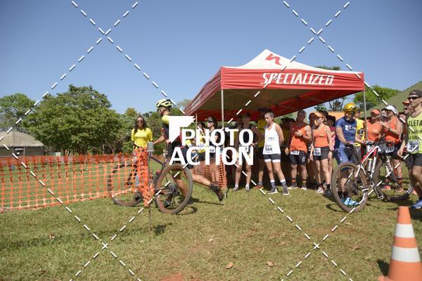 Achetez vos photos de l'vnementCROSS DUATHLON sur Fotop