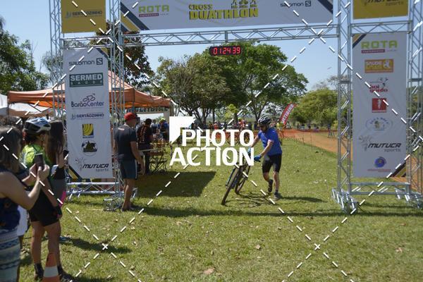 Buy your photos of the eventCROSS DUATHLON on Fotop