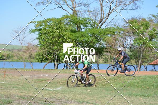 Buy your photos of the eventCROSS DUATHLON on Fotop