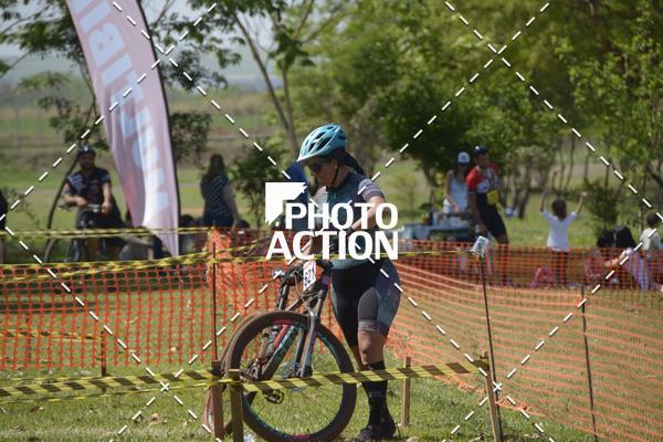 Buy your photos of the eventCROSS DUATHLON on Fotop