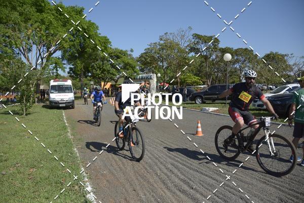 Buy your photos of the eventCROSS DUATHLON on Fotop