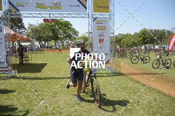 Buy your photos of the eventCROSS DUATHLON on Fotop