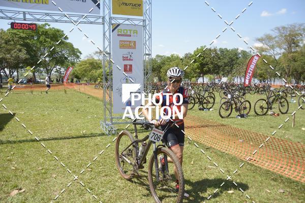 Buy your photos of the eventCROSS DUATHLON on Fotop