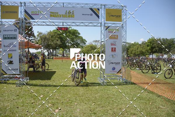 Achetez vos photos de l'vnementCROSS DUATHLON sur Fotop