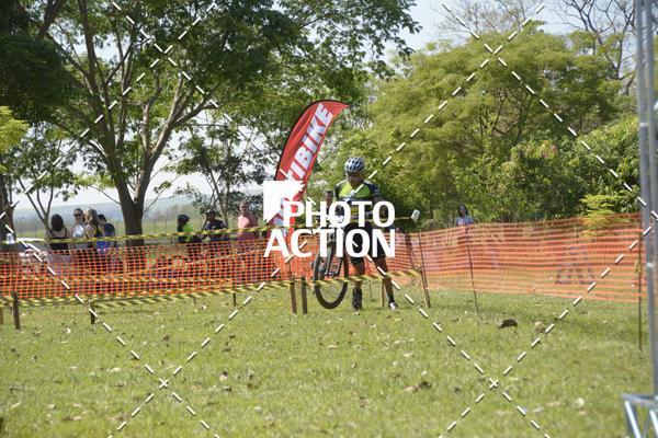 Achetez vos photos de l'vnementCROSS DUATHLON sur Fotop