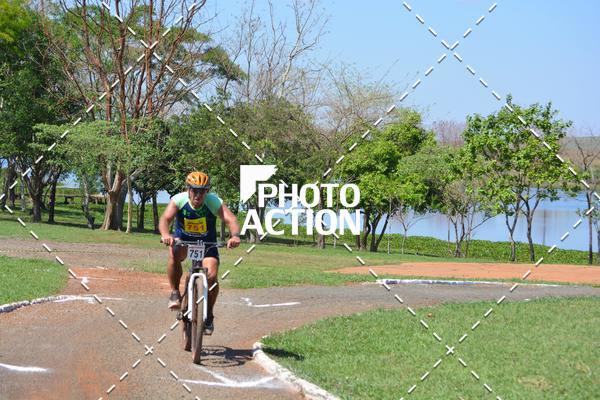Achetez vos photos de l'vnementCROSS DUATHLON sur Fotop