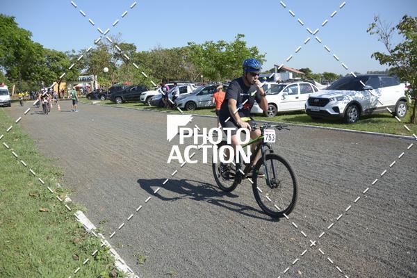 Buy your photos of the eventCROSS DUATHLON on Fotop