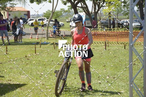Buy your photos of the eventCROSS DUATHLON on Fotop